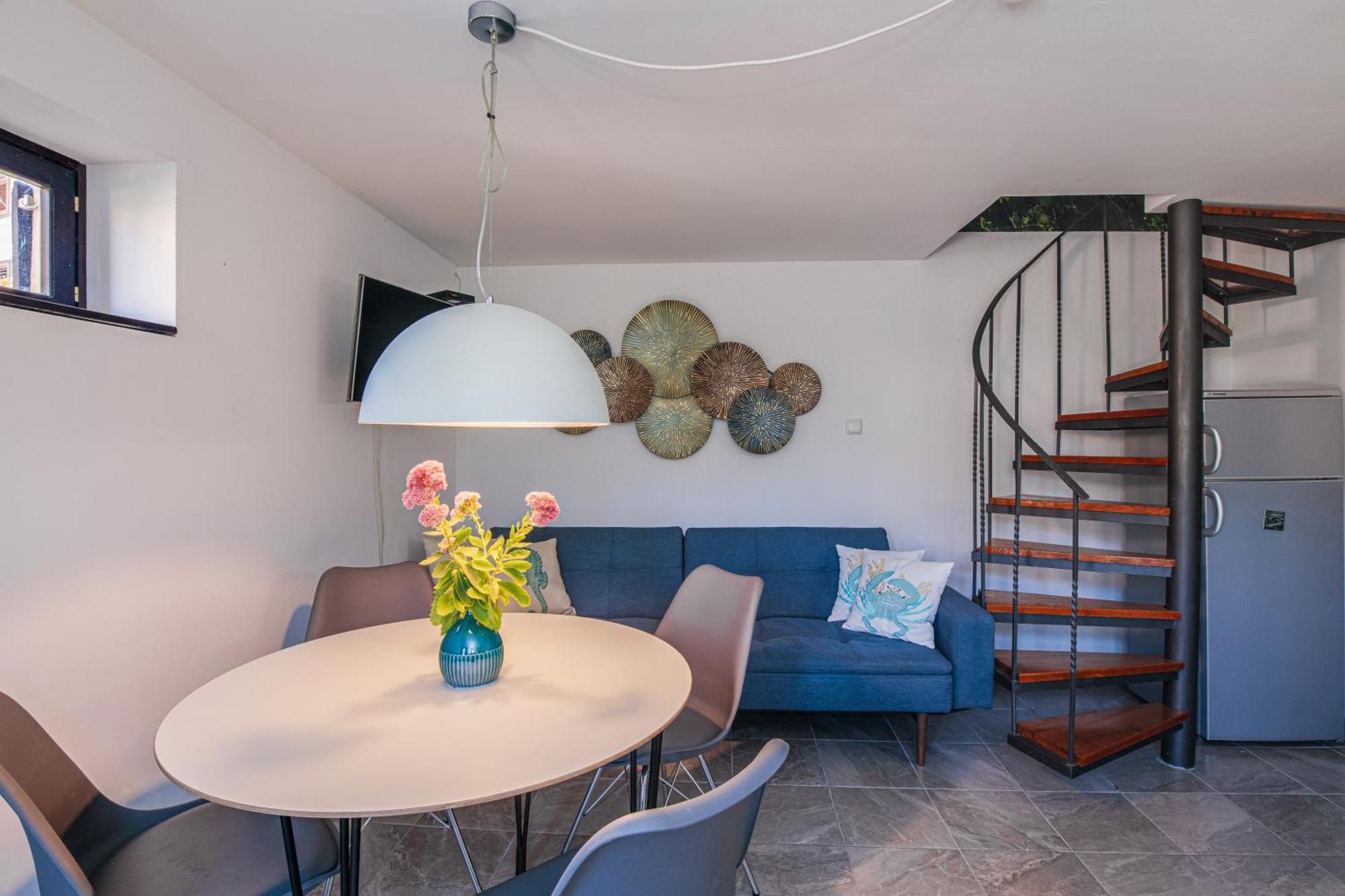 Apartments Lina Vrh  المظهر الخارجي الصورة
