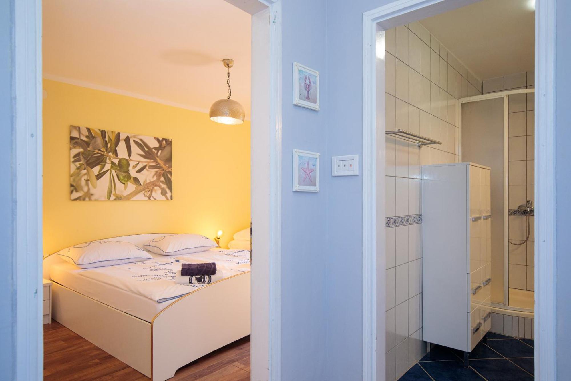 Apartments Lina Vrh  المظهر الخارجي الصورة