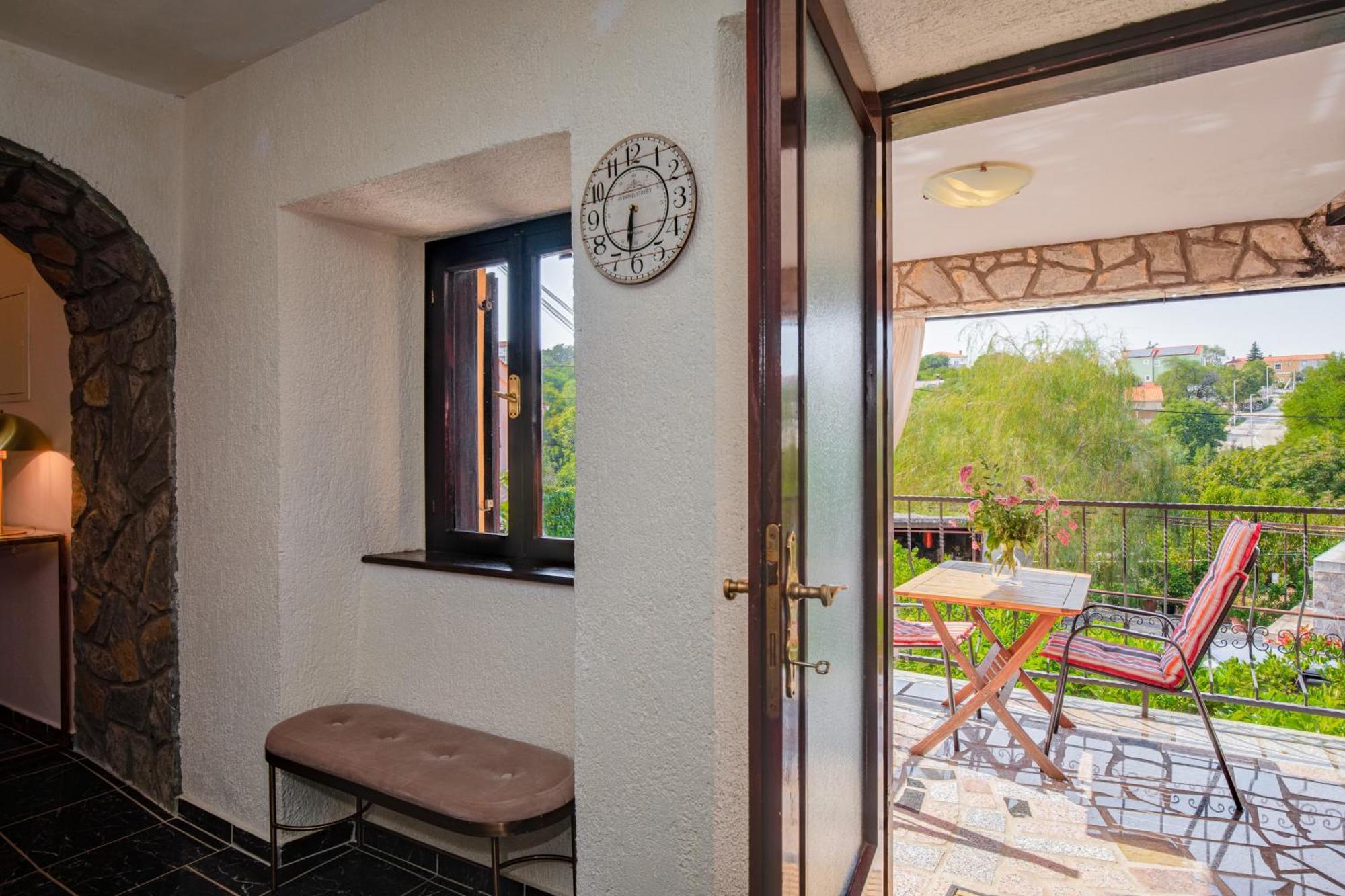 Apartments Lina Vrh  المظهر الخارجي الصورة